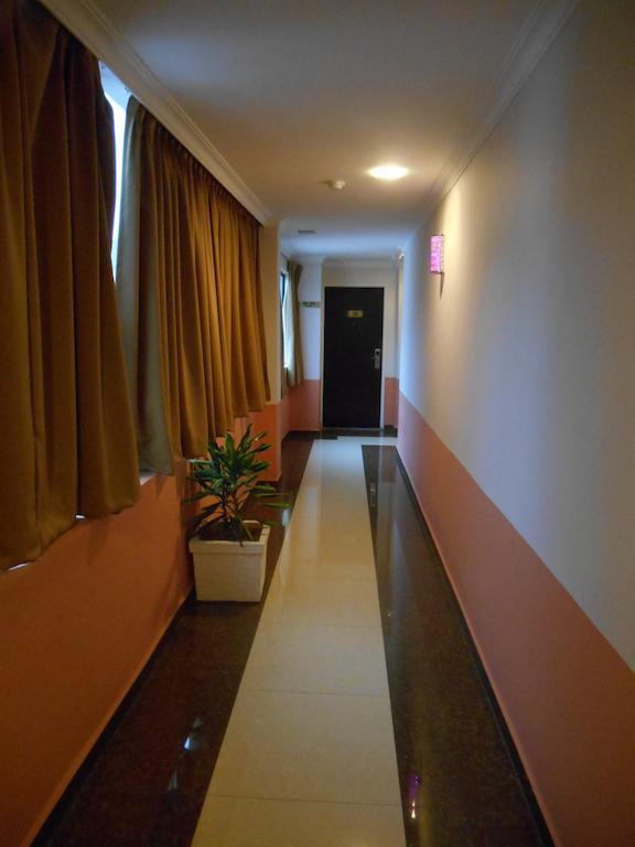 Sai Villa Hotel Near Klia & Klia2 Nilai Eksteriør bilde