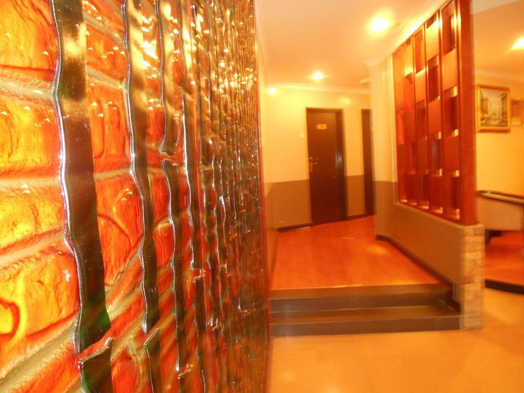 Sai Villa Hotel Near Klia & Klia2 Nilai Eksteriør bilde