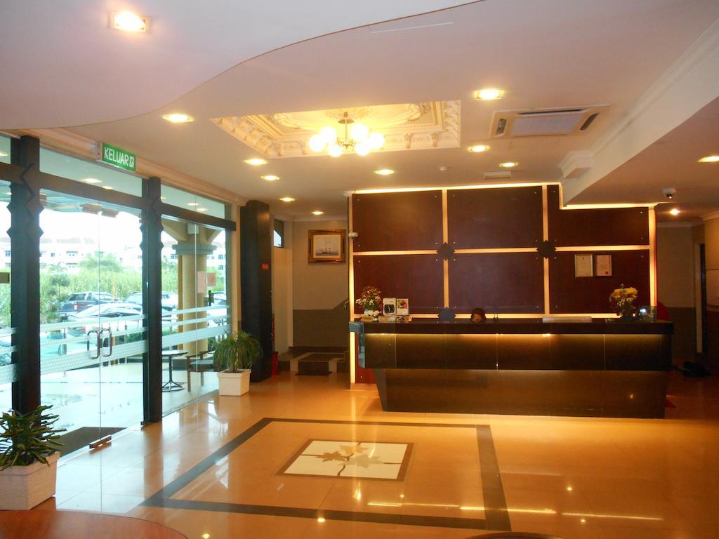 Sai Villa Hotel Near Klia & Klia2 Nilai Eksteriør bilde