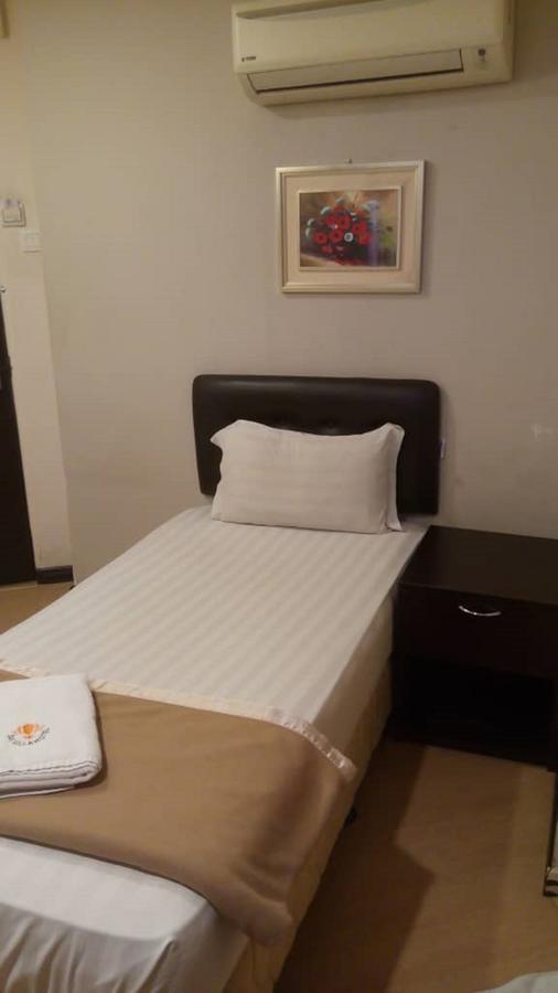 Sai Villa Hotel Near Klia & Klia2 Nilai Eksteriør bilde