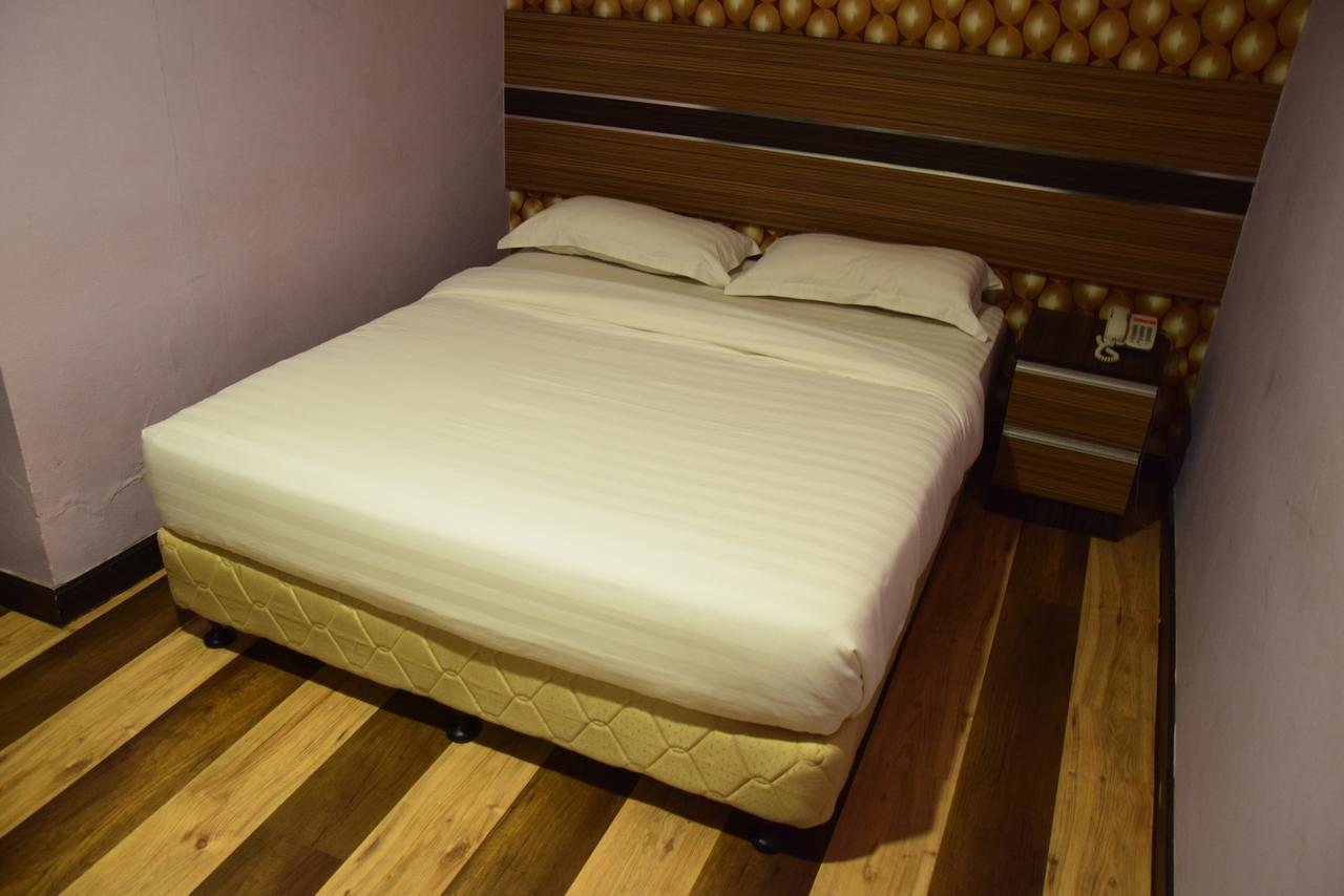 Sai Villa Hotel Near Klia & Klia2 Nilai Eksteriør bilde