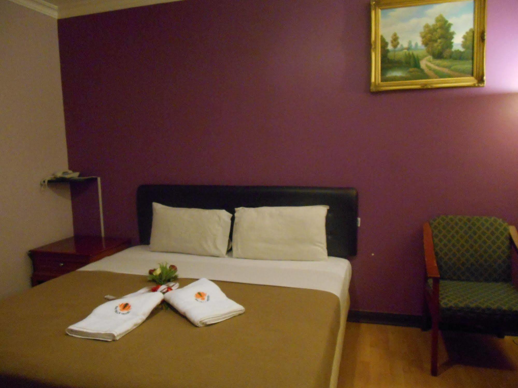 Sai Villa Hotel Near Klia & Klia2 Nilai Eksteriør bilde