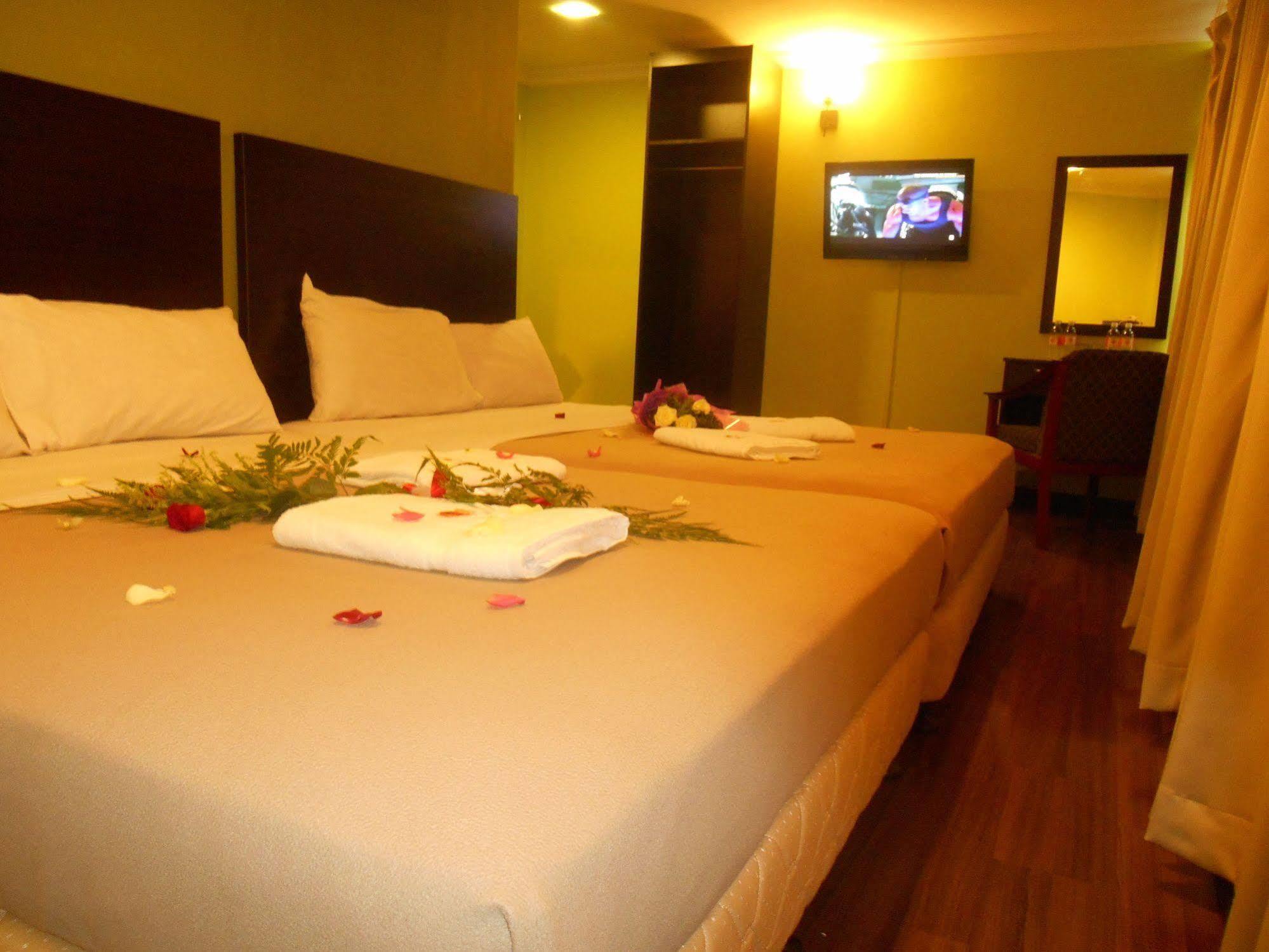 Sai Villa Hotel Near Klia & Klia2 Nilai Eksteriør bilde
