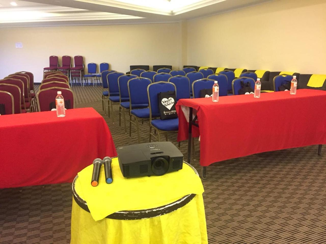 Sai Villa Hotel Near Klia & Klia2 Nilai Eksteriør bilde