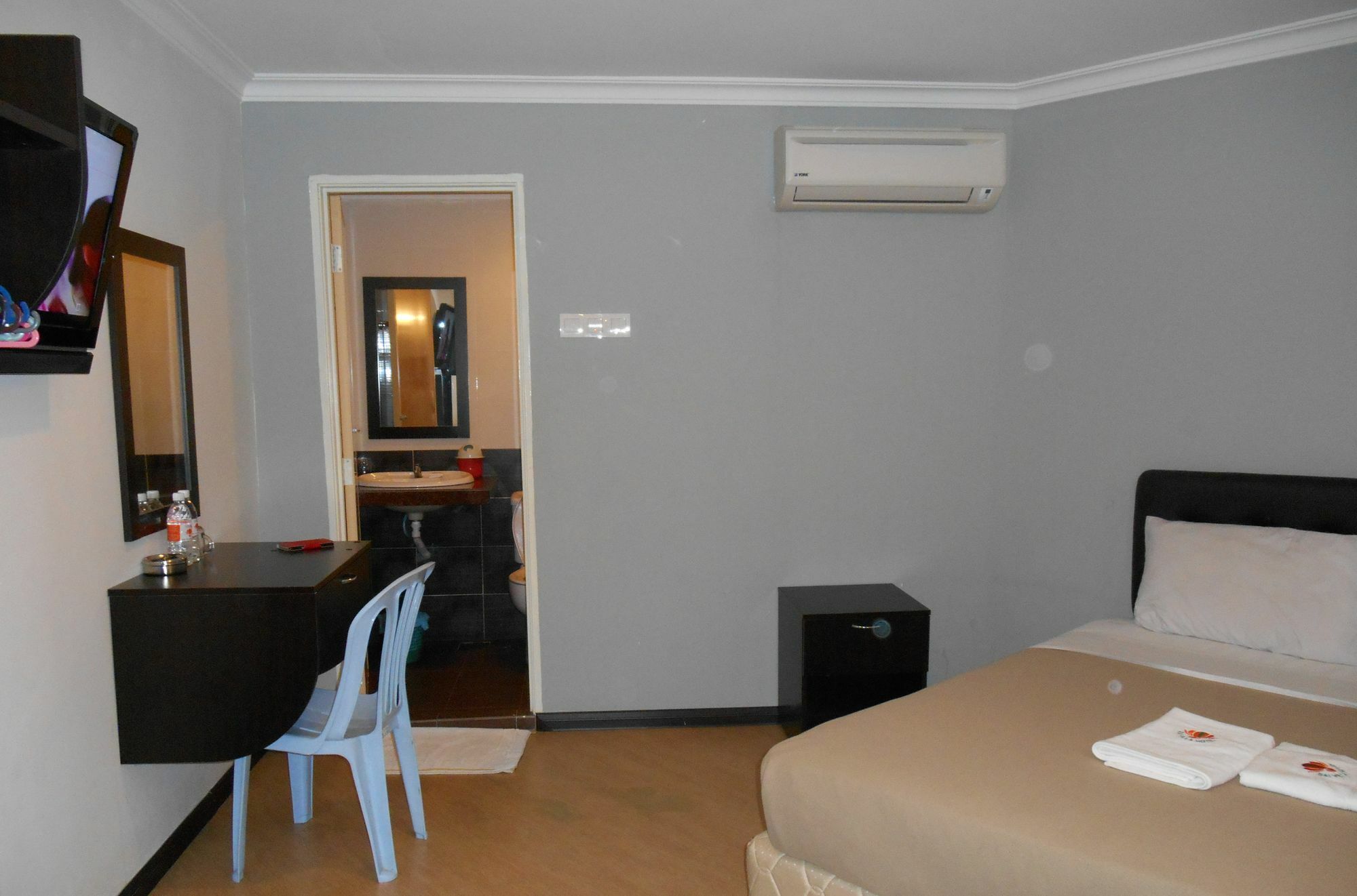 Sai Villa Hotel Near Klia & Klia2 Nilai Eksteriør bilde